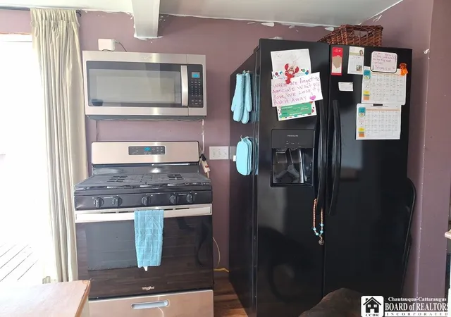 Photo 5 of Single family home for sale at 6098 Shady Ln, Franklinville, NY 14737 | MLS# R1594406 | Listing updated on 2026-03-23