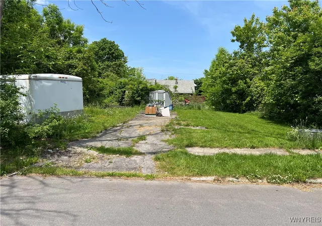 1st image of 3344 Ely Ave, Niagara Falls, NY 14303 | MLS# B1596606