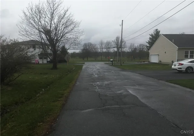 2nd image of 8882 Michigan Ave, Cicero, NY 13039 | MLS# S1599081