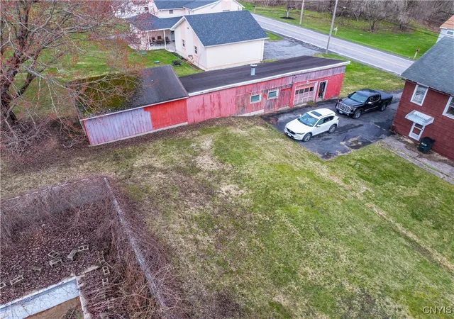 Homes for sale in Frankfort, NY | 2702 Southside Rd, Frankfort, NY 13340 | MLS# S1600155
