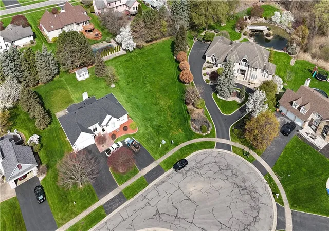 4th image of 271 W Hill Estates, Rochester, NY 14626 | MLS# R1603566