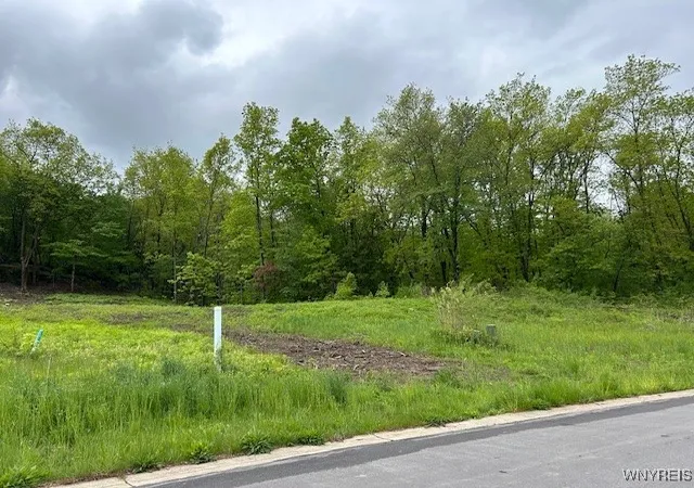 Photo 3 of Land for sale at 4951 Big Vista Dr, Lewiston, NY 14092 | MLS# B1604608 | Listing updated on 2026-04-29