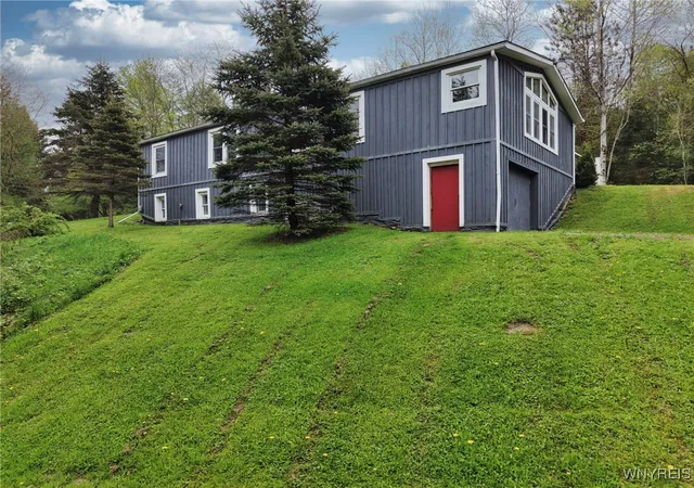 Homes for sale in Ellicottville, NY | 5556 Bryant Hill Rd, Ellicottville, NY 14731 | MLS# B1606906
