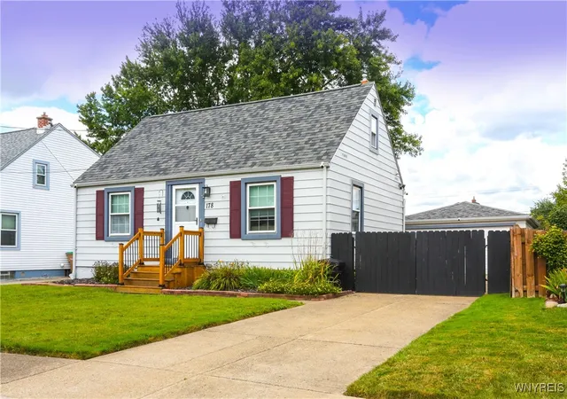 1st image of 178 Chapel Ave, Cheektowaga, NY 14225 | MLS# B1614591