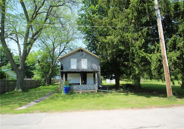 Homes for sale in Albion, NY | 136 Knapp Street, Albion, NY 14411 | MLS# R1614822