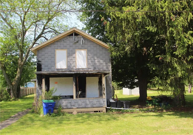 Homes for sale in Albion, NY | 136 Knapp Street, Albion, NY 14411 | MLS# R1614822