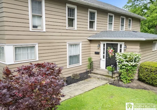 4th image of 15 Leverett St, Pomfret, NY 14063 | MLS# R1616655
