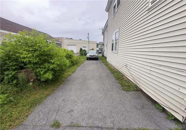 Homes for sale in Utica, NY | 803 3Rd Ave, Utica, NY 13501 | MLS# S1615623