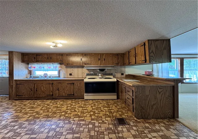 Photo 5 of Manufactured home for sale at 18398 Route 6, East Smethport, PA 16730 | MLS# R1615161 | Listing updated on 2026-08-01