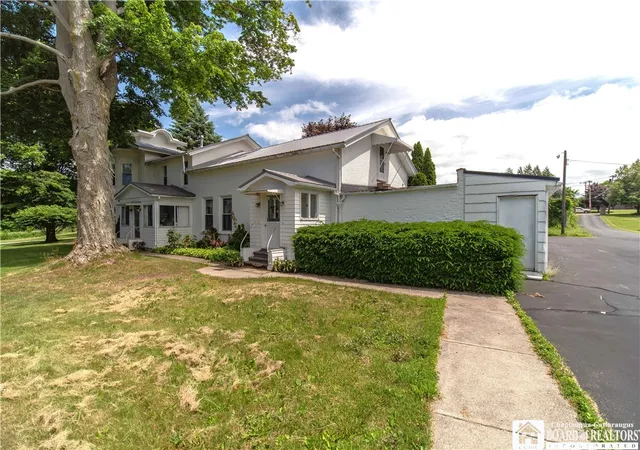 4th image of 12 Central Ave, Portland, NY 14716 | MLS# R1617472