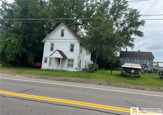 3rd image of 48 Boulevard Ave, Ellicott, NY 14720 | MLS# R1618571