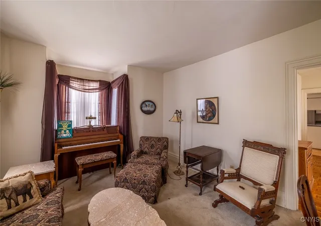 Homes for sale in New Hartford, NY | 21 Hillside Ave, New Hartford, NY 13413 | MLS# S1619730