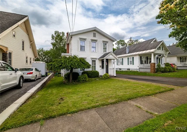 Homes for sale in New Hartford, NY | 21 Hillside Ave, New Hartford, NY 13413 | MLS# S1619730