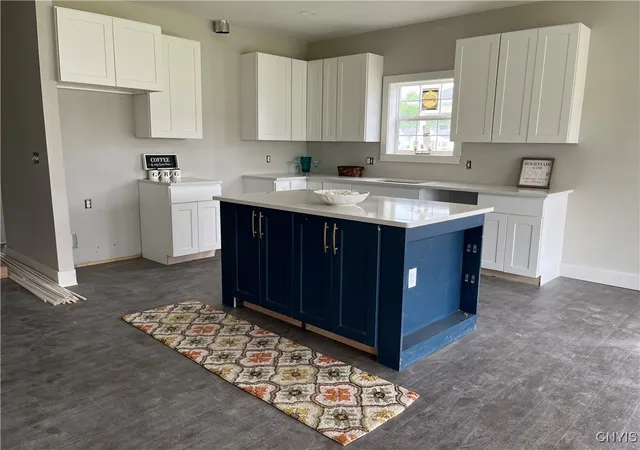 4th image of 404 Dewport Rd, Van Buren, NY 13027 | MLS# S1619449