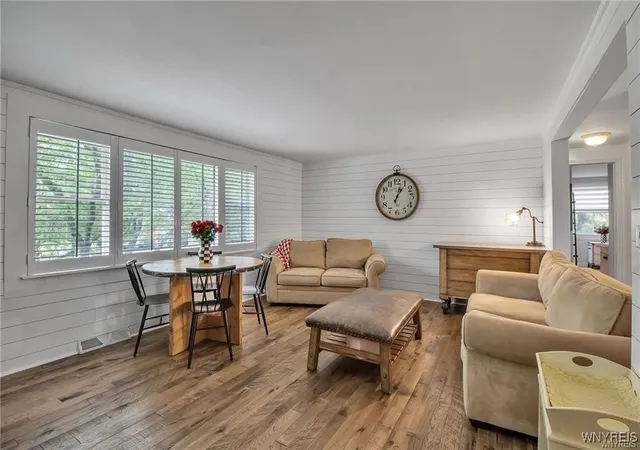 Homes for sale in Amherst, NY | 72 Old Lyme Dr, Amherst, NY 14221
