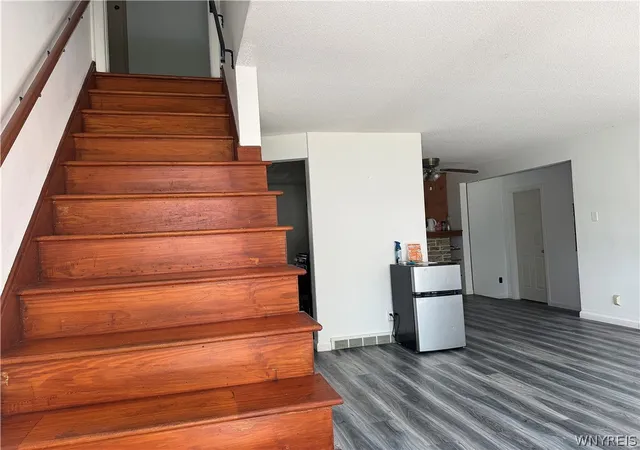 3rd image of 14 Dolphann Dr, Tonawanda, NY 14150 | MLS# B1621486