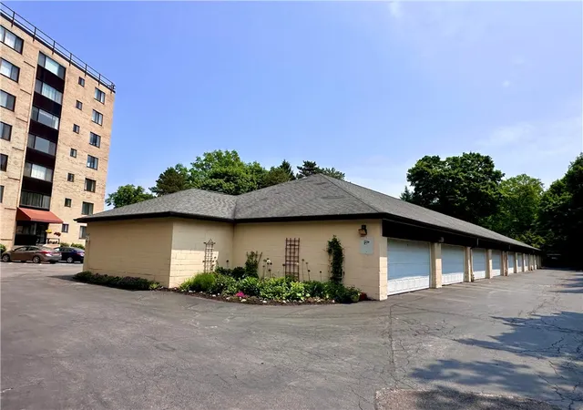 Homes for sale in Brighton, NY | 2501 #105 East Avenue Avenue, Brighton, NY 14610 | MLS# R1623597
