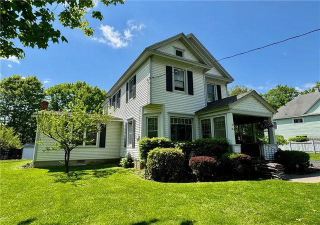 2nd image of 86 Hudson St, Oneonta, NY 13820 | MLS# R1623647