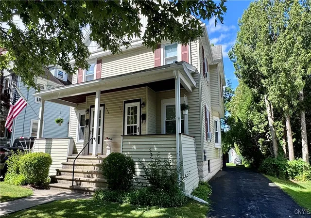 Homes for sale in Auburn, NY | 439 N Seward Ave, Auburn, NY 13021 | MLS# S1623857