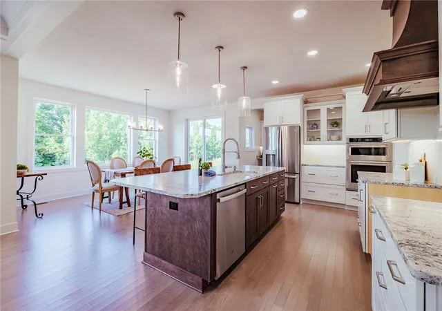 4th image of 24 Mendon Green Ln, Mendon, NY 14534 | MLS# R1584679