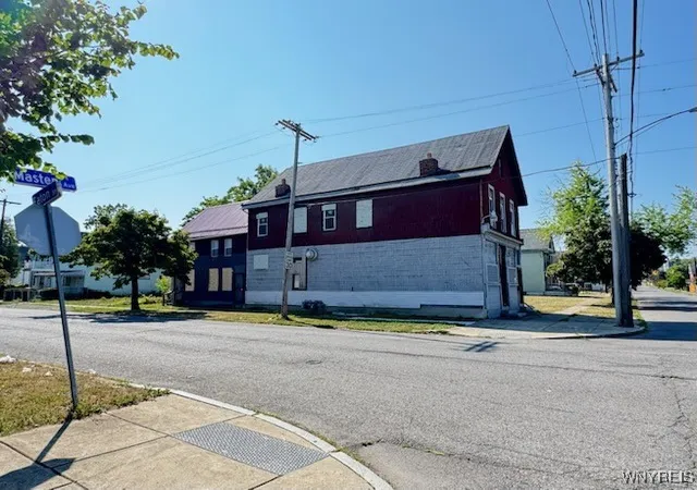 Homes for sale in Buffalo, NY | 221 Masten Ave, Buffalo, NY 14209 | MLS# B1629728