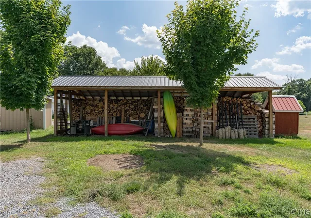 Photo 4 of Single family home for sale at 6372 Number Four Rd, Lowville, NY 13367 | MLS# S1630553 | Listing updated on 2026-08-04