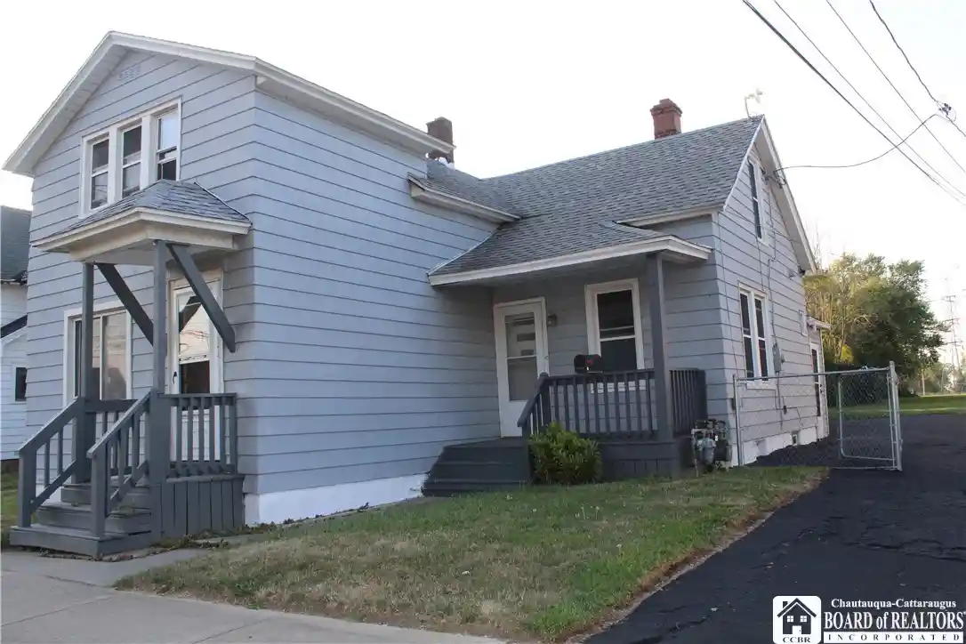 Photo 1 of Sale Pending at 216 218 Lake Shore Dr W, Dunkirk, NY 14048 | MLS# R1630048 | Listing updated on 2025-12-04