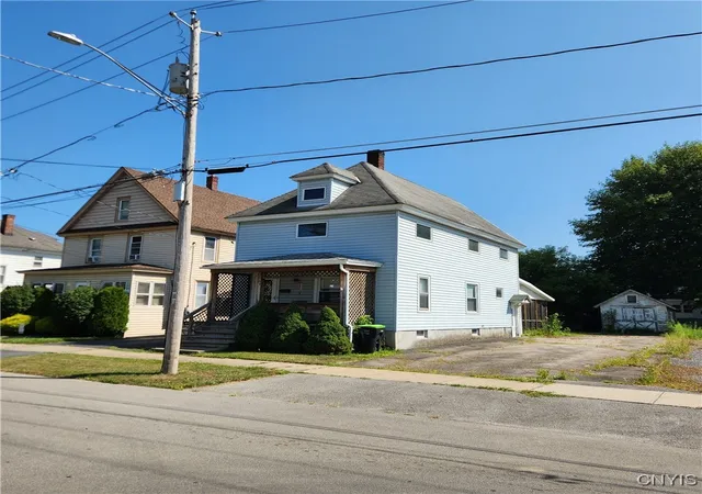 Homes for sale in Herkimer, NY | 104 Henry St, Herkimer, NY 13350 | MLS# S1631069