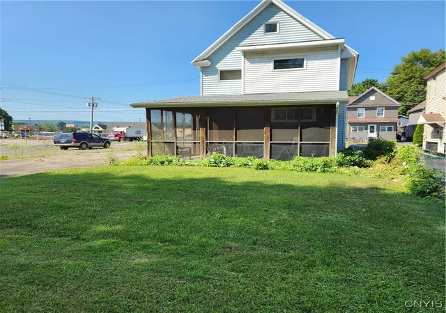 Homes for sale in Herkimer, NY | 104 Henry St, Herkimer, NY 13350 | MLS# S1631069