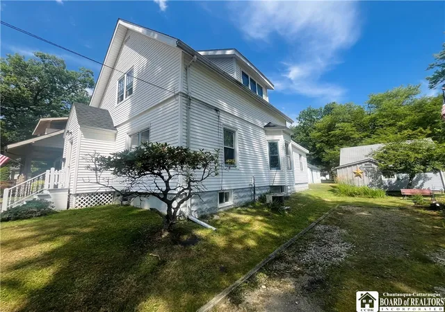 Photo 2 of Sale Pending at 6 Wildwood Ave, Jamestown, NY 14701 | MLS# R1631358 | Listing updated on 2025-12-12
