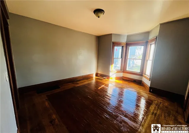 Photo 4 of Sale Pending at 6 Wildwood Ave, Jamestown, NY 14701 | MLS# R1631358 | Listing updated on 2025-12-12