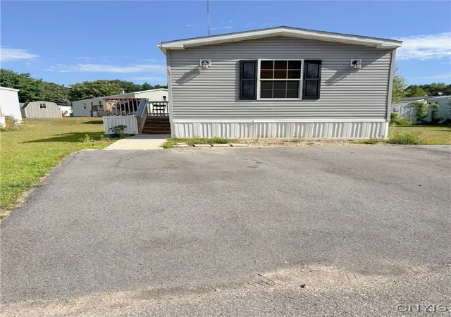 2nd image of 388 County Route 11, West Monroe, NY 13167 | MLS# S1635187