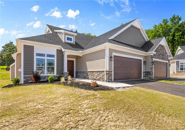 Photo 1 of Sale Pending at 15 Eagle Holw, Perinton, NY 14526 | MLS# R1636421 | Listing updated on 2025-11-14