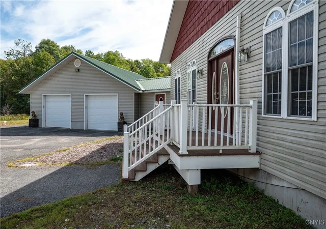 Photo 4 of Sale Pending at 7109 Walker Rd, Port Leyden, NY 13433 | MLS# S1635105 | Listing updated on 2026-07-22