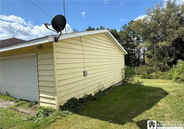 Homes for sale in Randolph, NY | 137 Conewango Rd, Randolph, NY 14772 | MLS# R1636405