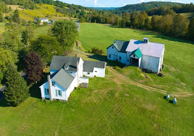 3rd image of 1022 Shapley Rd, Bainbridge, NY 13733 | MLS# R1634998