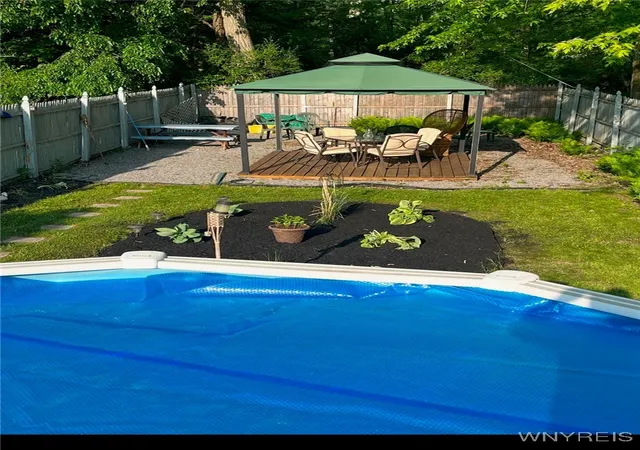 Homes for sale in West Seneca, NY | 31 Rose Ave, West Seneca, NY 14224 | MLS# B1636737