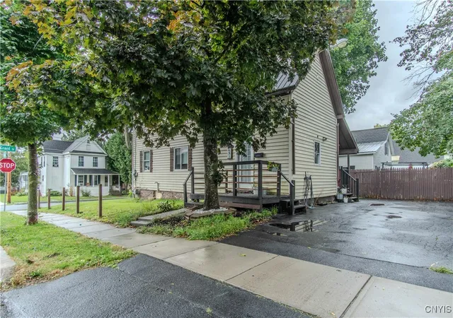 Photo 2 of Single family home for sale at 631 Grant St, Watertown, NY 13601 | MLS# S1636333 | Listing updated on 2026-07-19