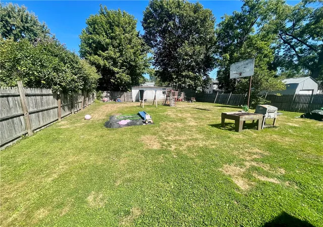 Photo 3 of Single family home for sale at 123 E Williams St, Waterloo, NY 13165 | MLS# R1636341 | Listing updated on 2026-07-14