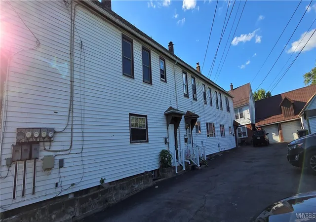 Homes for sale in Lackawanna, NY | 30 Kane St, Lackawanna, NY 14218 | MLS# B1637293