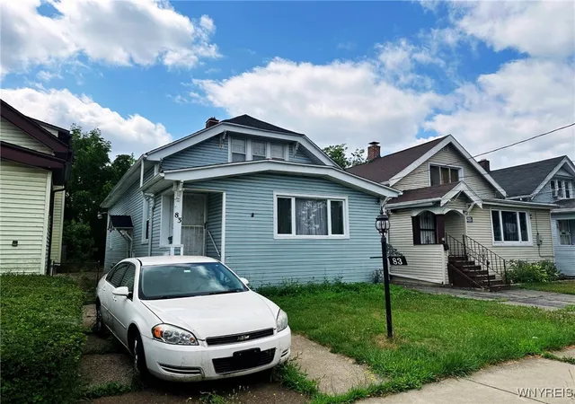 Homes for sale in Buffalo, NY | 83 Collingwood Ave, Buffalo, NY 14215 | MLS# B1638367
