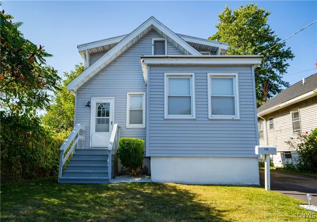 Homes for sale in Utica, NY | 108 Wells Pl, Utica, NY 13502 | MLS# S1639314