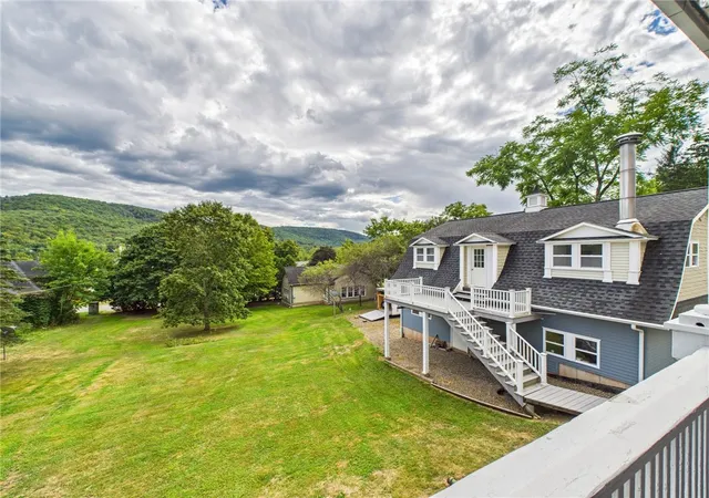 Photo 3 of Single family home for sale at 911 W Main St, Smethport, PA 16749 | MLS# R1636035 | Listing updated on 2026-08-01