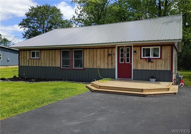 1st image of 9106 Arthur Jenkins Rd, Canastota, NY 13032 | MLS# B1639448