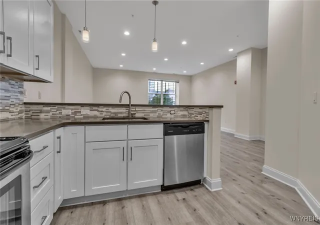 Homes for sale in Buffalo, NY | 251 Main St #100A, Buffalo, NY 14203 | MLS# B1640033