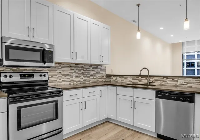 Homes for sale in Buffalo, NY | 251 Main St #300, Buffalo, NY 14203 | MLS# B1640154