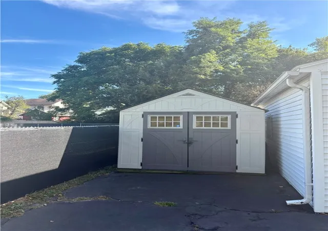 Photo 3 of Sale Pending at 325 Fitch St, Elmira, NY 14901 | MLS# R1642360 | Listing updated on 2025-11-21