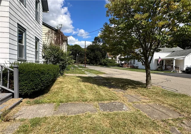 Homes for sale in Wellsville, NY | 39 Grover St, Wellsville, NY 14895 | MLS# R1642508