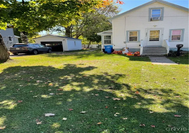 2nd image of 531 John St, Carthage, NY 13619 | MLS# S1642555