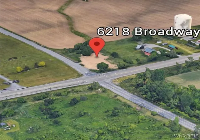 Homes for sale in Lancaster, NY | 6218 Broadway St, Lancaster, NY 14086 | MLS# B1642573